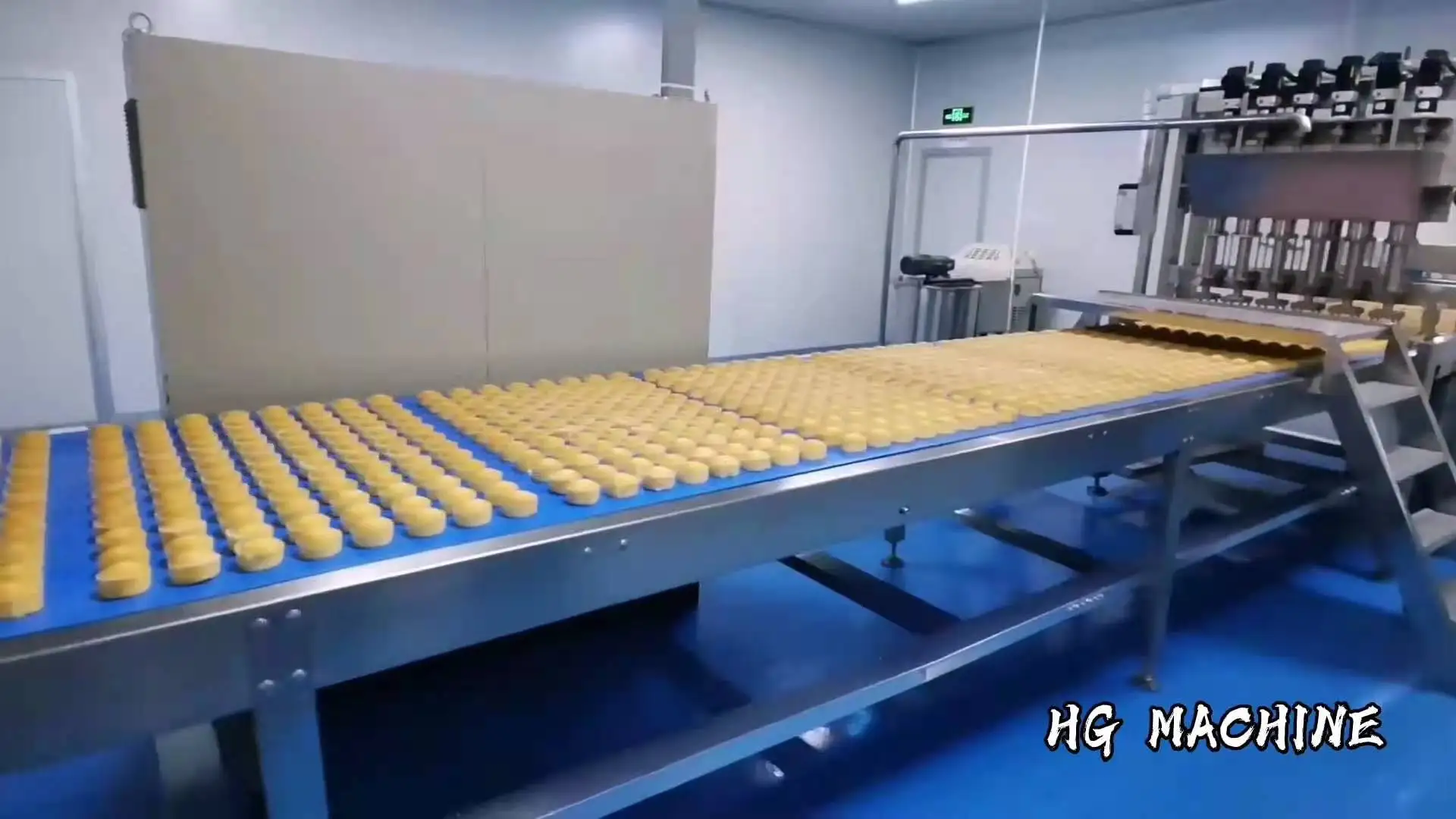 High Productivity Automatic Cup Cake  Custard Cake Making Machine With Factory Price