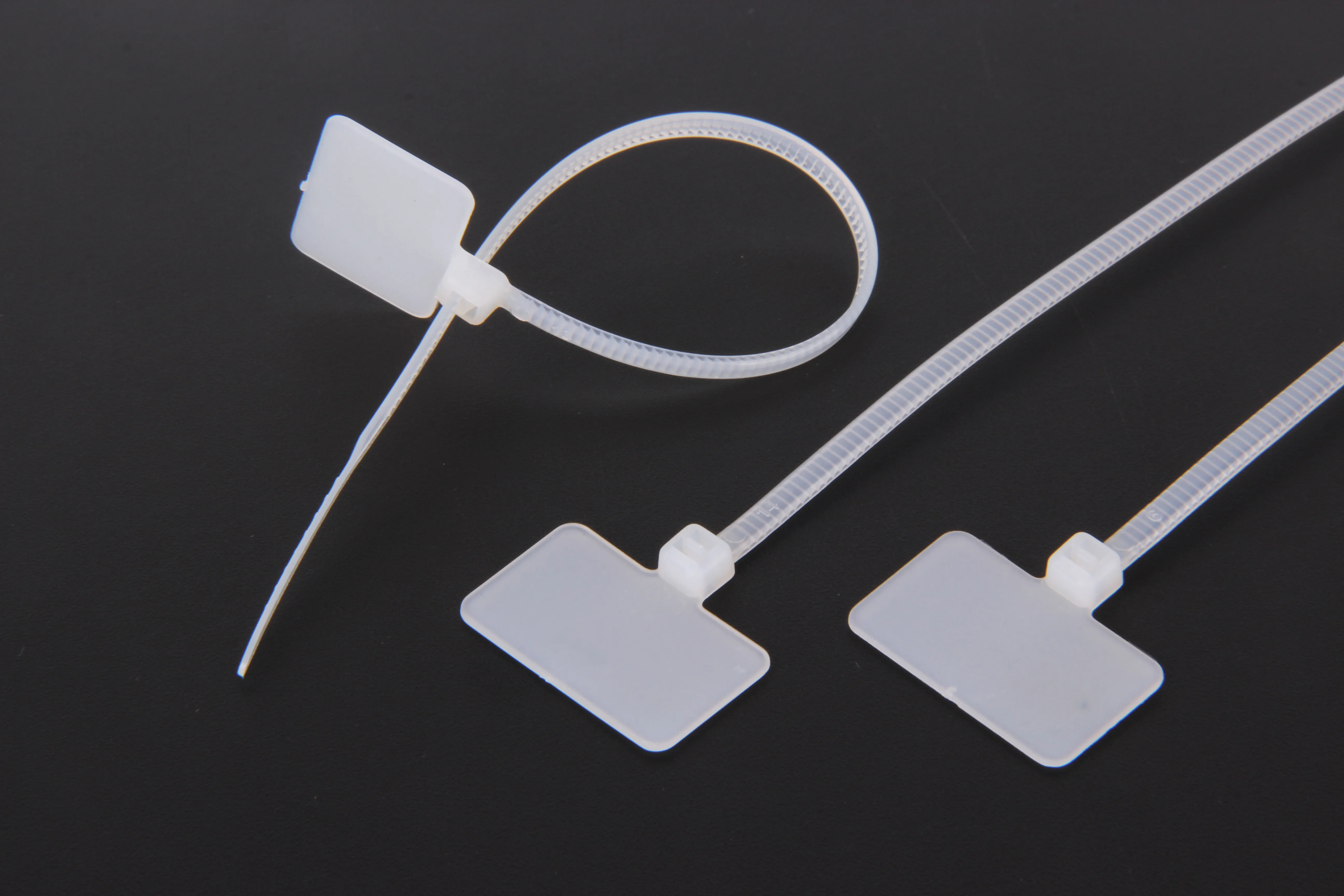 Hot Selling Lowest Price Self Locking Nylon 66 Cable Zip Ties Heavy Duty 18 Inch