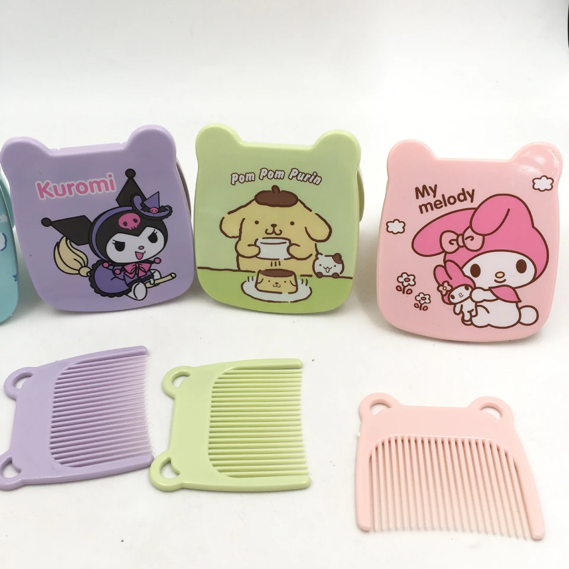 Wholesale Cartoon Cute Kuromi Sanrioed Family Pudding My Melody Comb Mirror set Carries A Small Mirror Make-up Mirror sets YY118