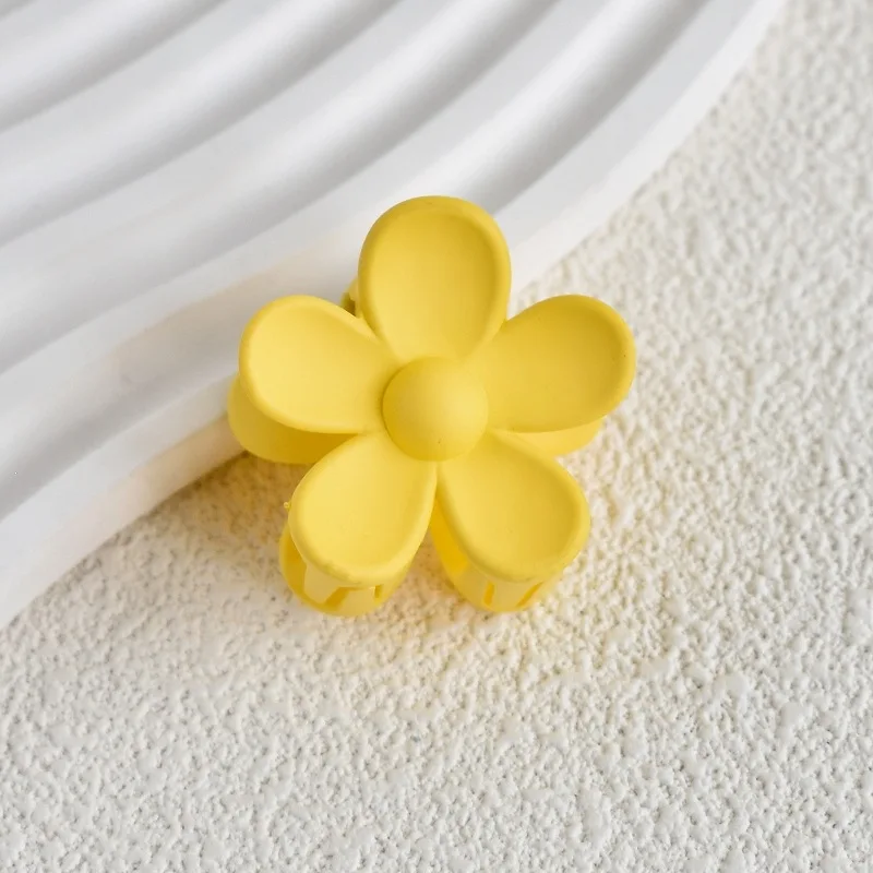 Jiamu New Korean Style 3.5cm Candy Color Matte Flower Hair Claw Clips For Women Girls Small Flower Hair Claws Accessories