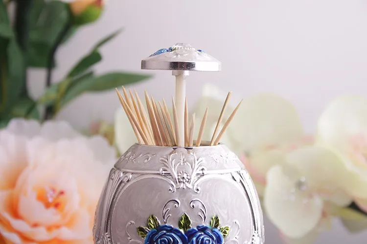 
Classic zinc alloy toothpick holder metal automatic toothpick holder 