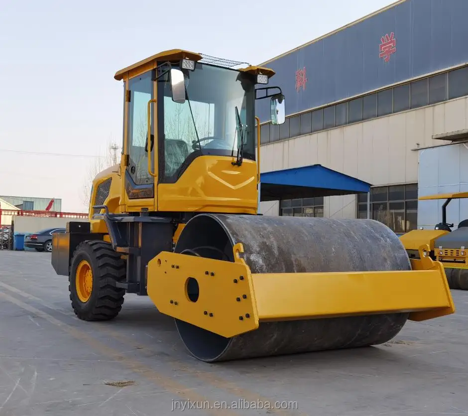 Road Roller 6000KG Diesel Vibratory Mini Road Roller Compactor