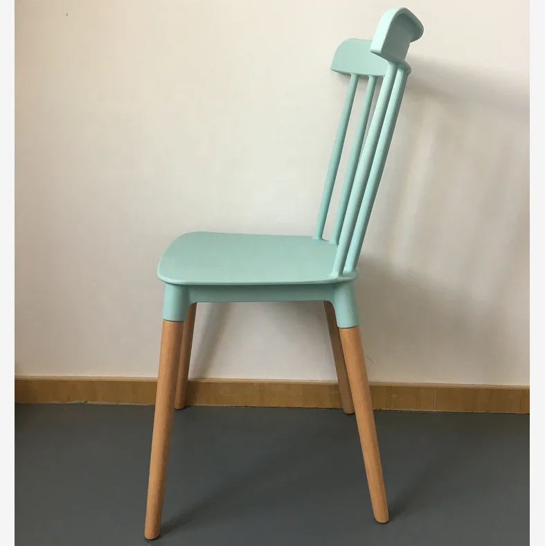 Hot Sale modern wedding furniture plastic Wood Chiavari Banquet chair for event and banquet