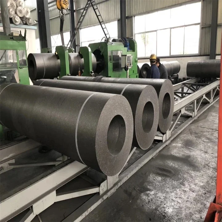 Ultra High Power Graphite Electrode with Nipples 650mm 500mm 450mm 300mm RP HP Carbon Graphite Electrode