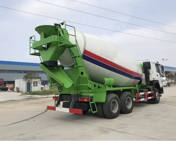 Used Sinotruck Concrete Mixer Truck 12 cbm/10 cbm for Construction Good Price for Sale