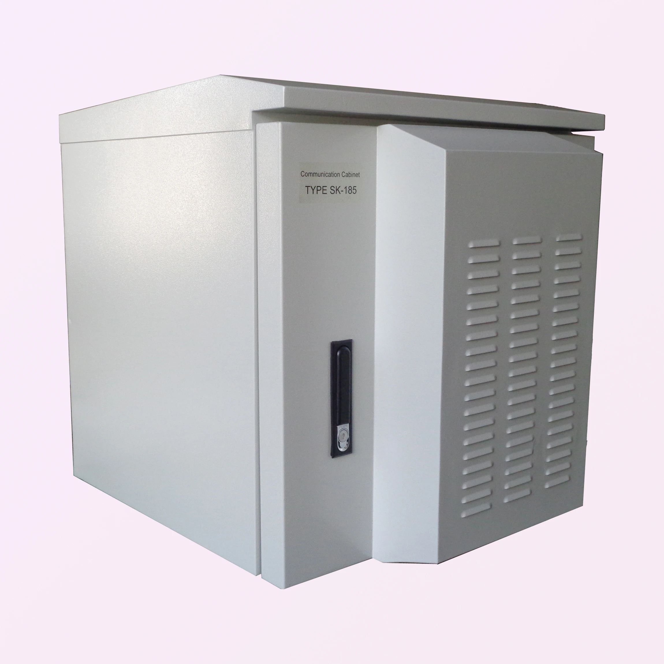 Outdoor Communication Cabinet SK-221 Outdoor base station waterproof enclosure IP65 protection level