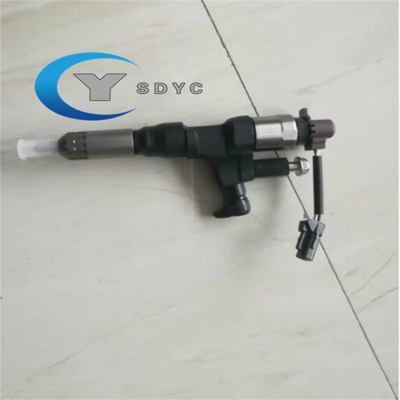 DENSO 09000-6593 fuel injector. Excavator spare parts Bulldozer accessories