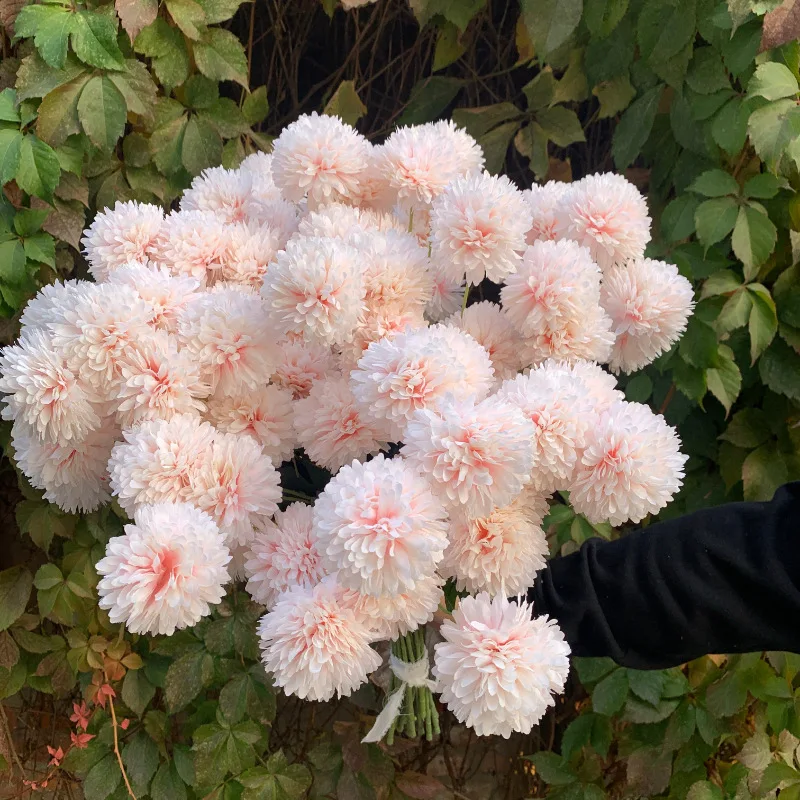 Wholesale Artificial Flower 4 Head Ball Chrysanthemum Crystal Onion Ball Wedding Floral Home Decoration