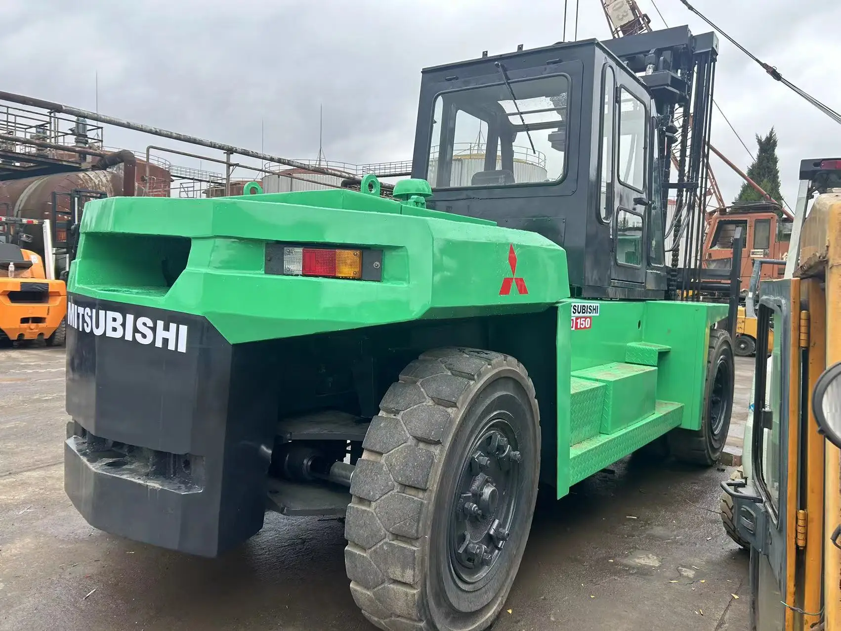 FD70 7Ton diesel forklift truck with side shifter 3m -6m triplex mast XINCHAI Engine