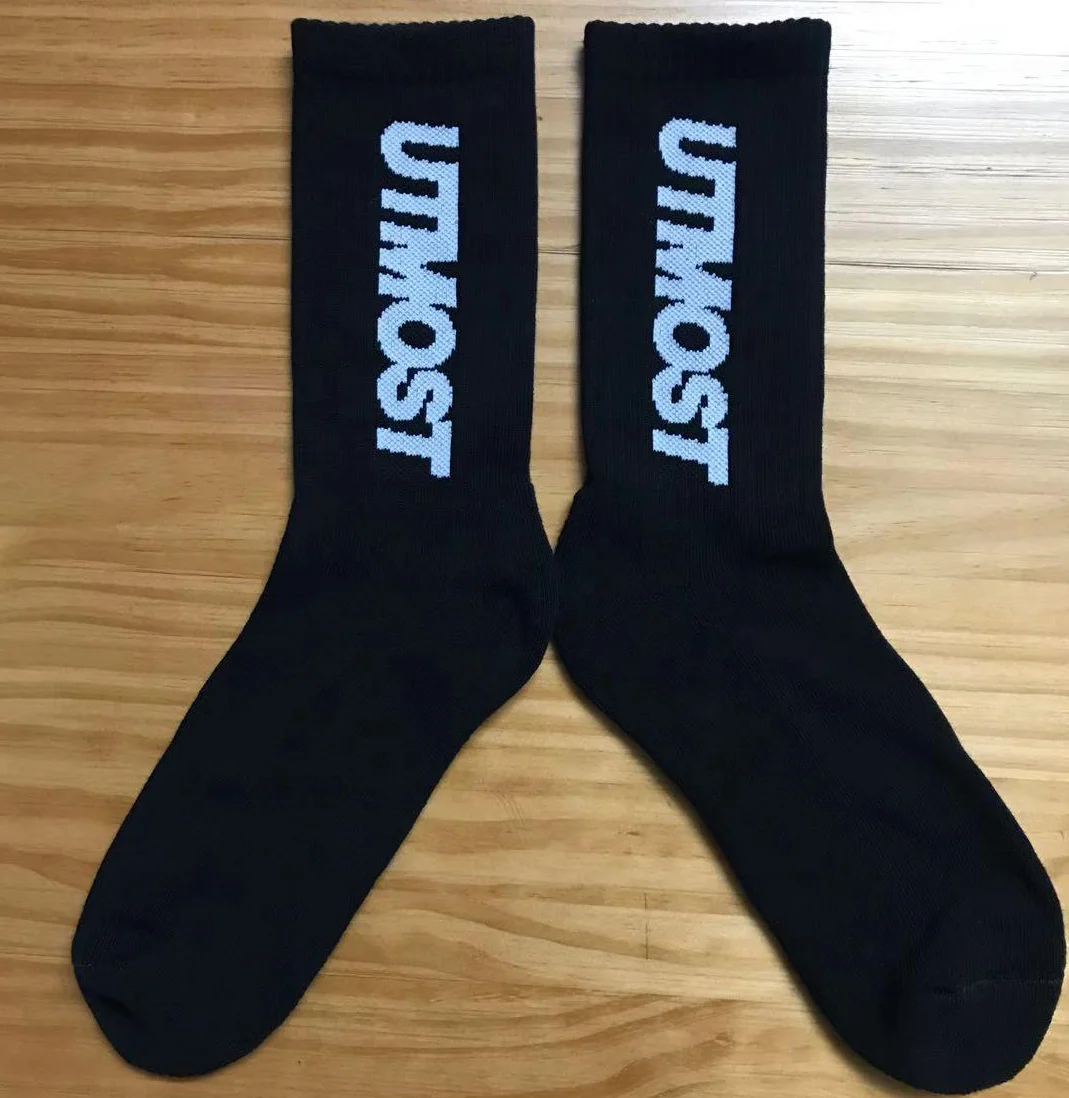 Socks manufacturer custom Embroidery or Jacquard men and women cotton sock sport socks with low quantity