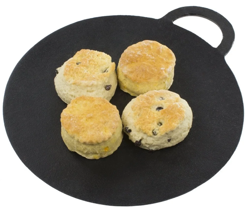 Hot Selling Cast Iron Grill Skillet and Pan with Handles for Pizza Eggs Pancake Cast Iron Pizza and Baking Pan Kitchen Cookware