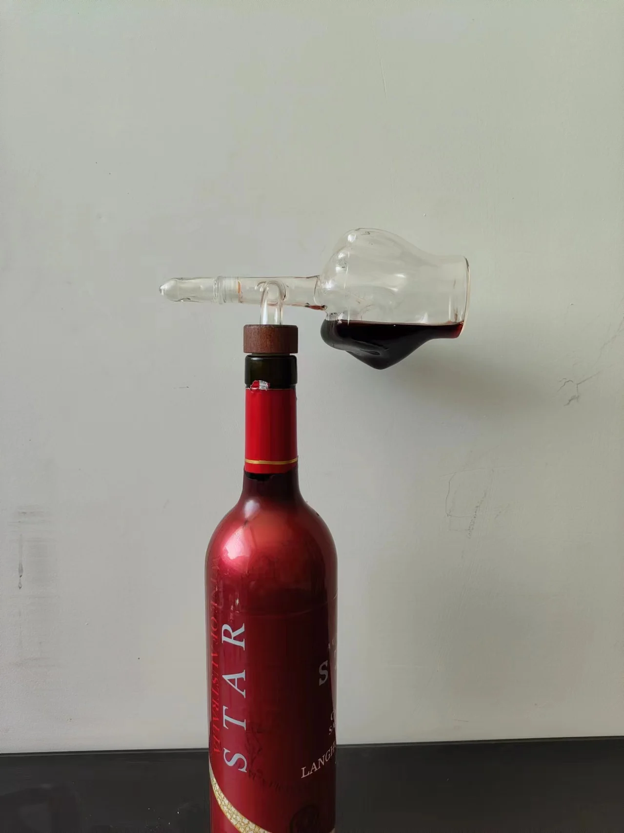 hand made glass wine aerator middle finger wine aerator