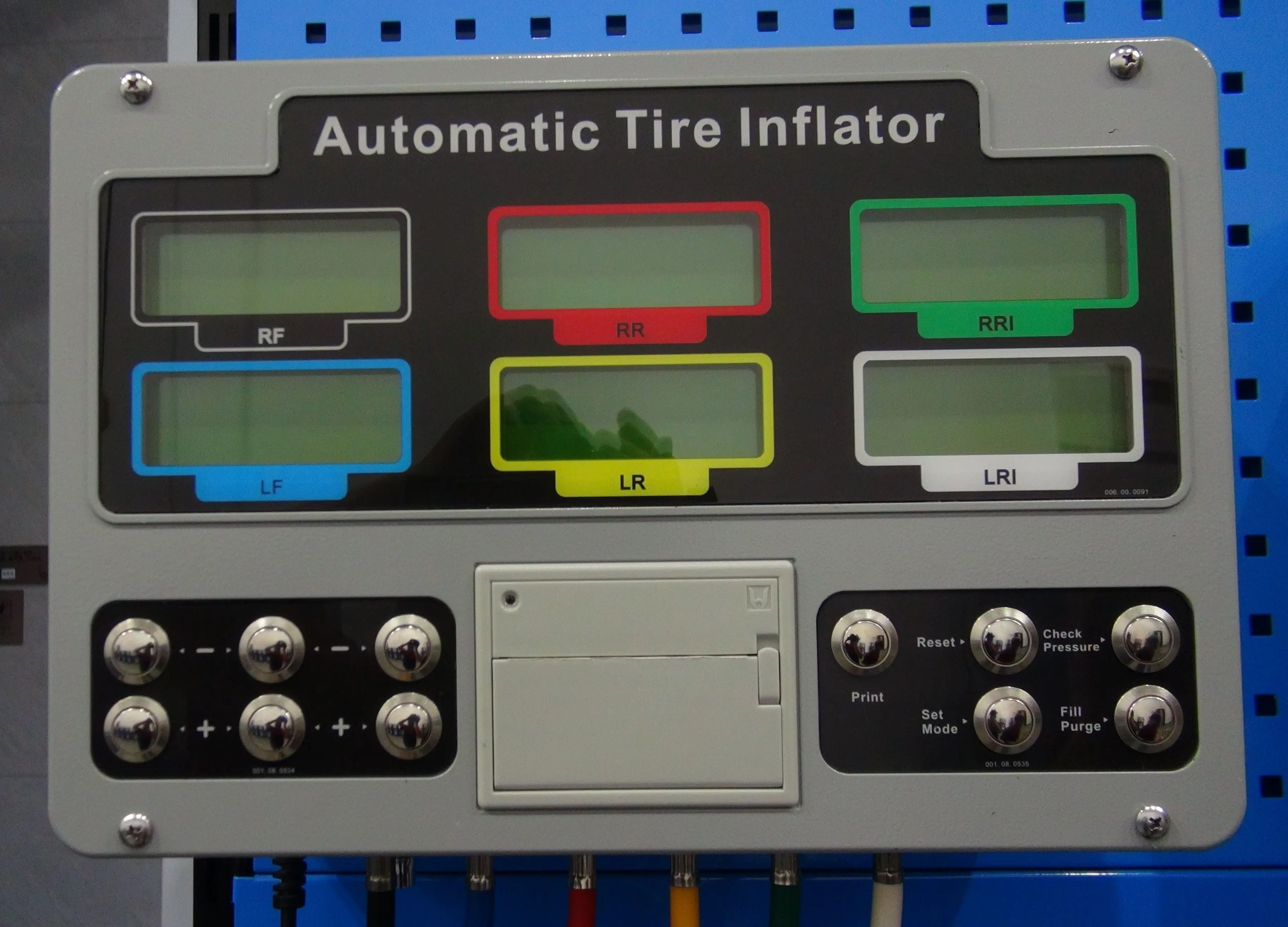 G5 Truck Tires Air Inflator Gauge 6 Tyres Truck Automatic Air Inflators Wall Mounted Digital Electric Tire Inflator