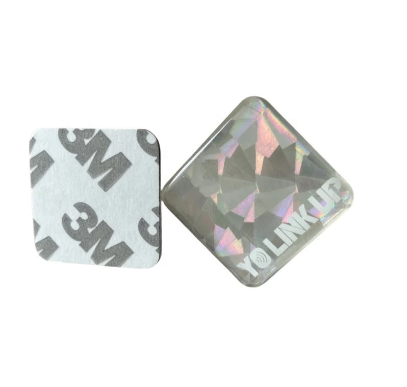 Factory Price Custom Hologram Waterproof Anti-Metal NFC RFID Chip Tag 30mm*30mm Diameter Self-Adhesive Sticker