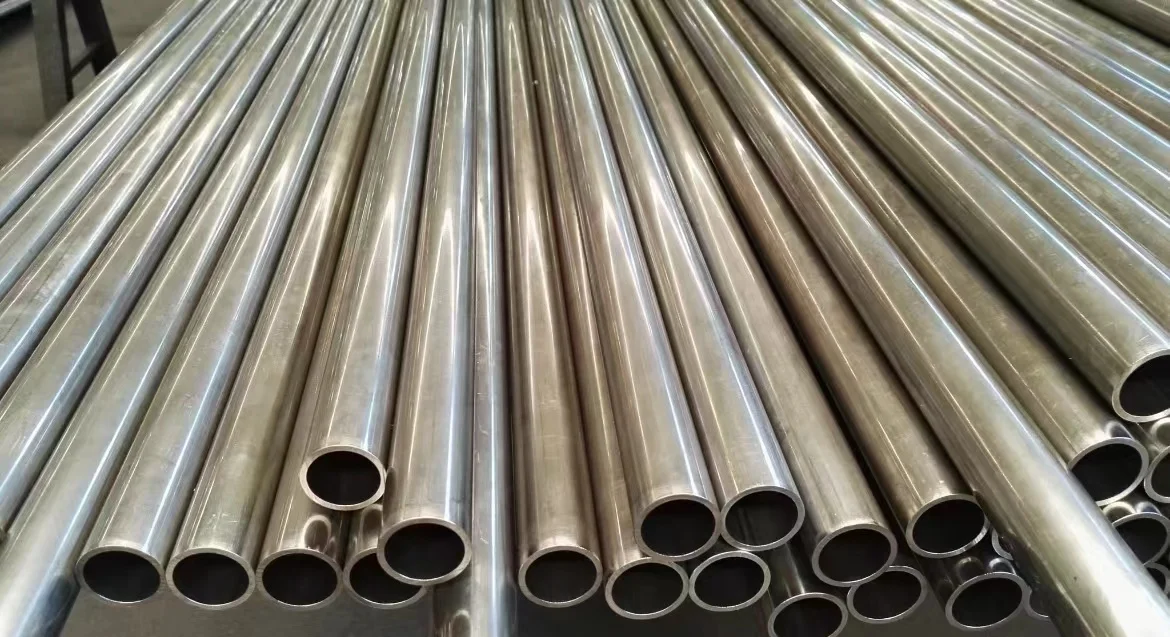 CuNi 90/10 Pipe ANSI B36.19 DN50 1.5MM ASTM B466 UNS C70600 Cooper Nickel Seamless Steel Pipe