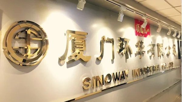 
High quality 99% Purity Toltrazuril powder in stock CAS 69004-03-1 