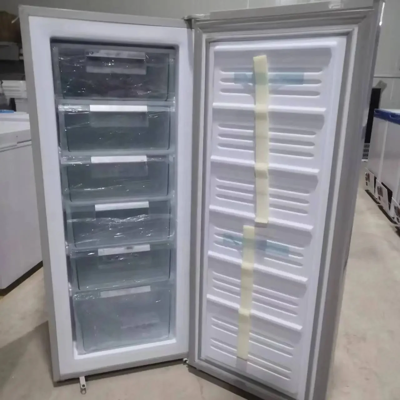solar upright freezers green energy 178L 12V24V DC cooling ice cream 6 drawer off grid refrigerator