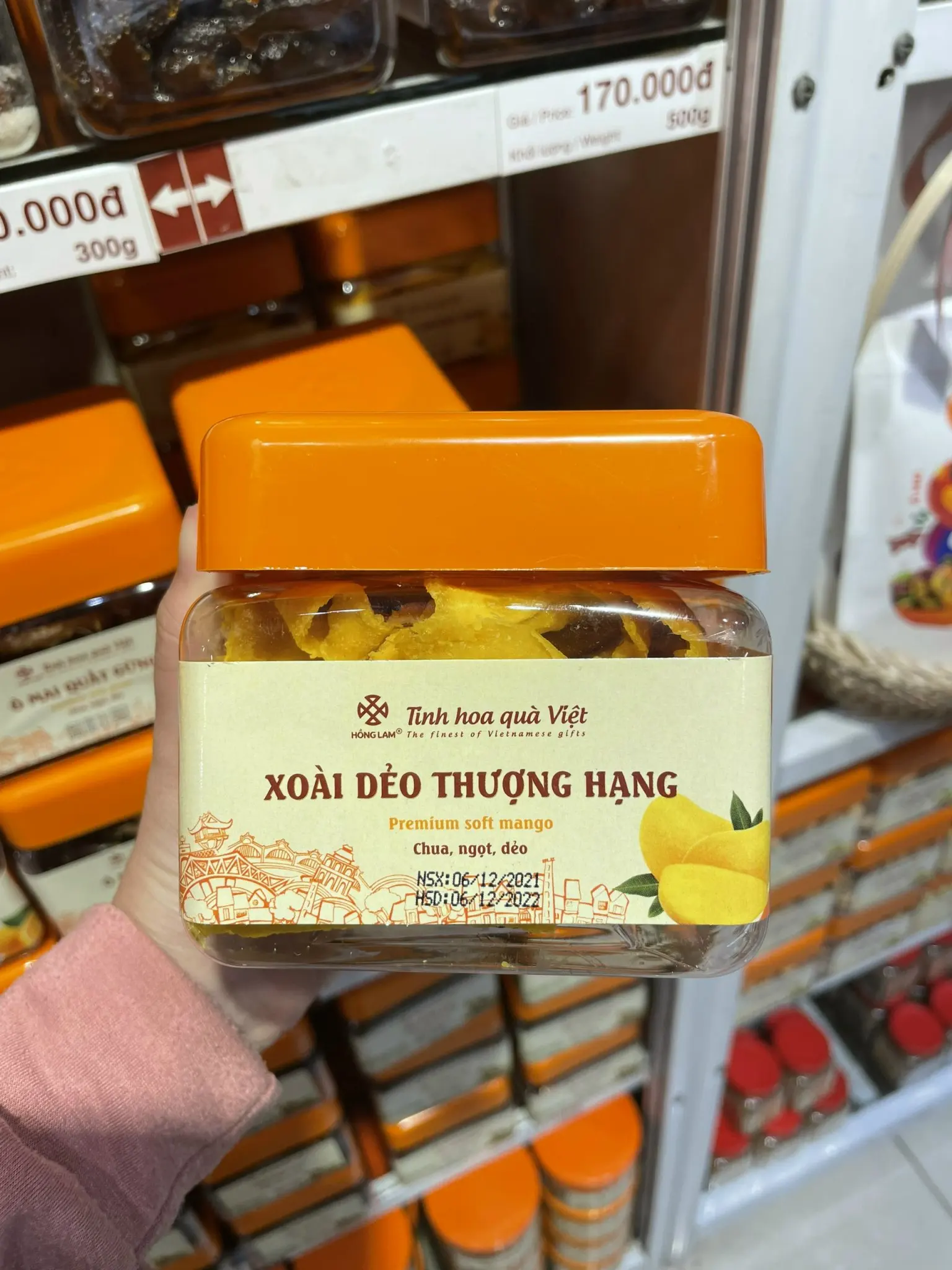 Wholesale Sweet dried mango from 100% Mango healthy snack Natural Fruit Organic Dried Mango origin Vietnam