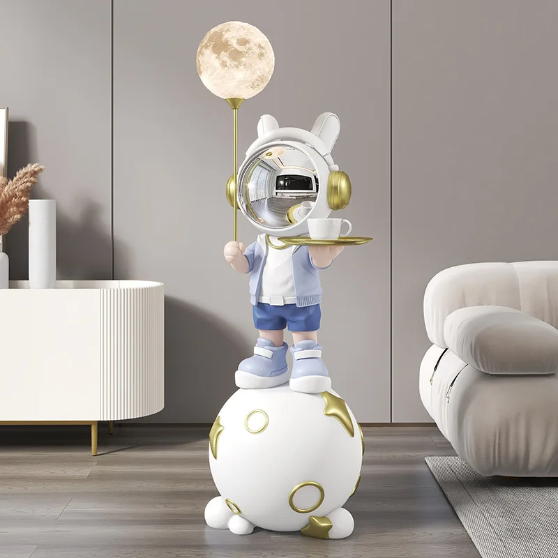 Hot Creative Astronaut Astronaut Living Room Ornaments Landing Home Decoration Astronaut Tray Storage Moon Floor Lamp Wholesale