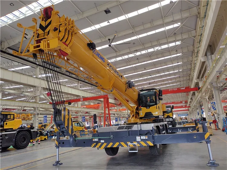 XCMG XCR25L5 2023 Year Used Telescopic Crane 25 Ton Mobile Rough Terrain Crane for Sale