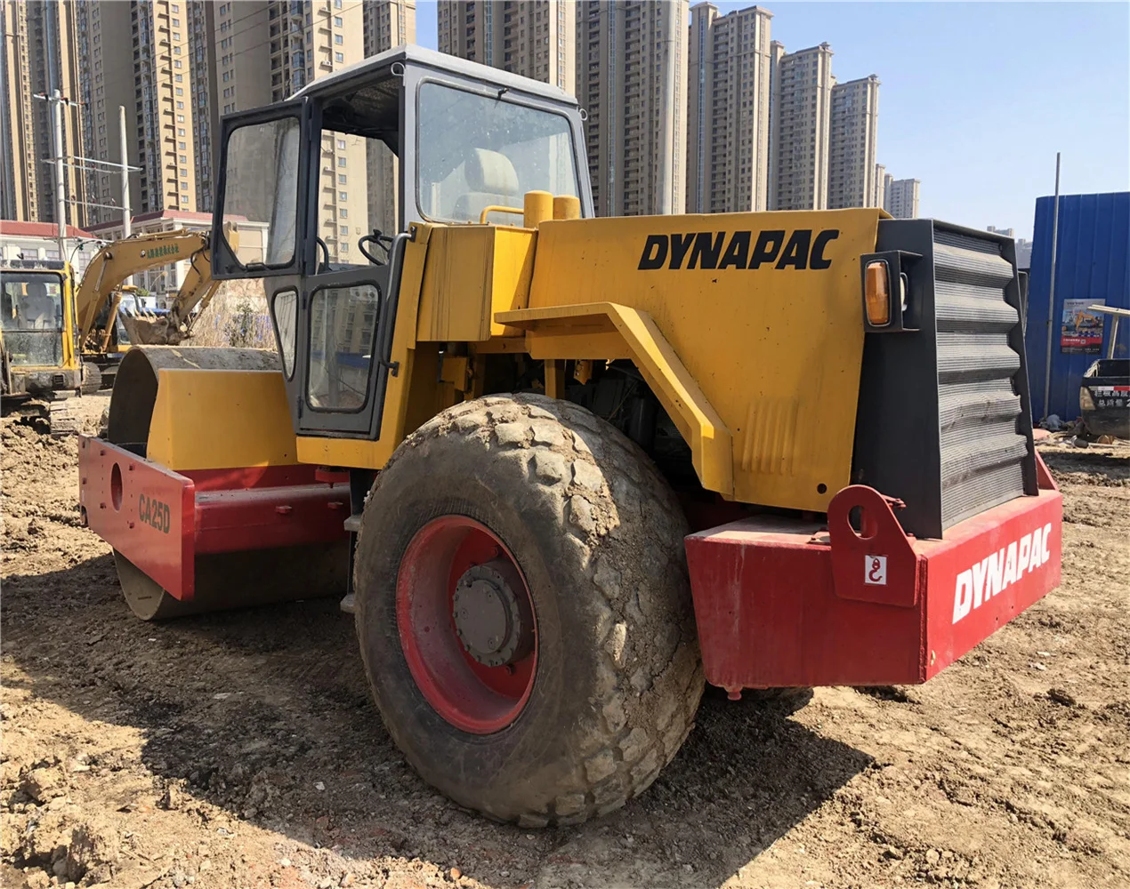  Used Dynapac CA30D road roller Secondhand 15Ton soil