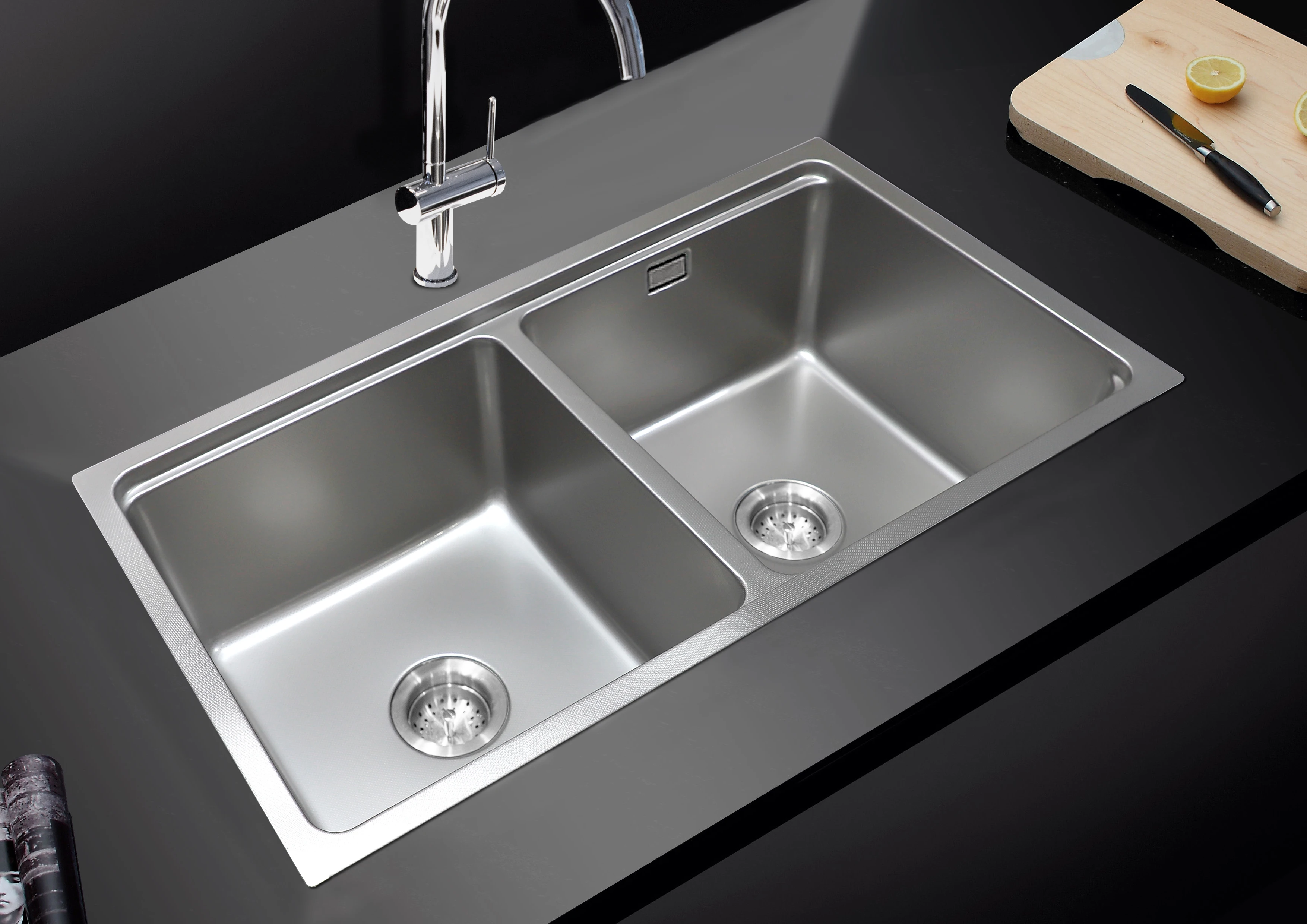 Luxury Stainless Steel High Tech Double Bowl Kitchen Sink