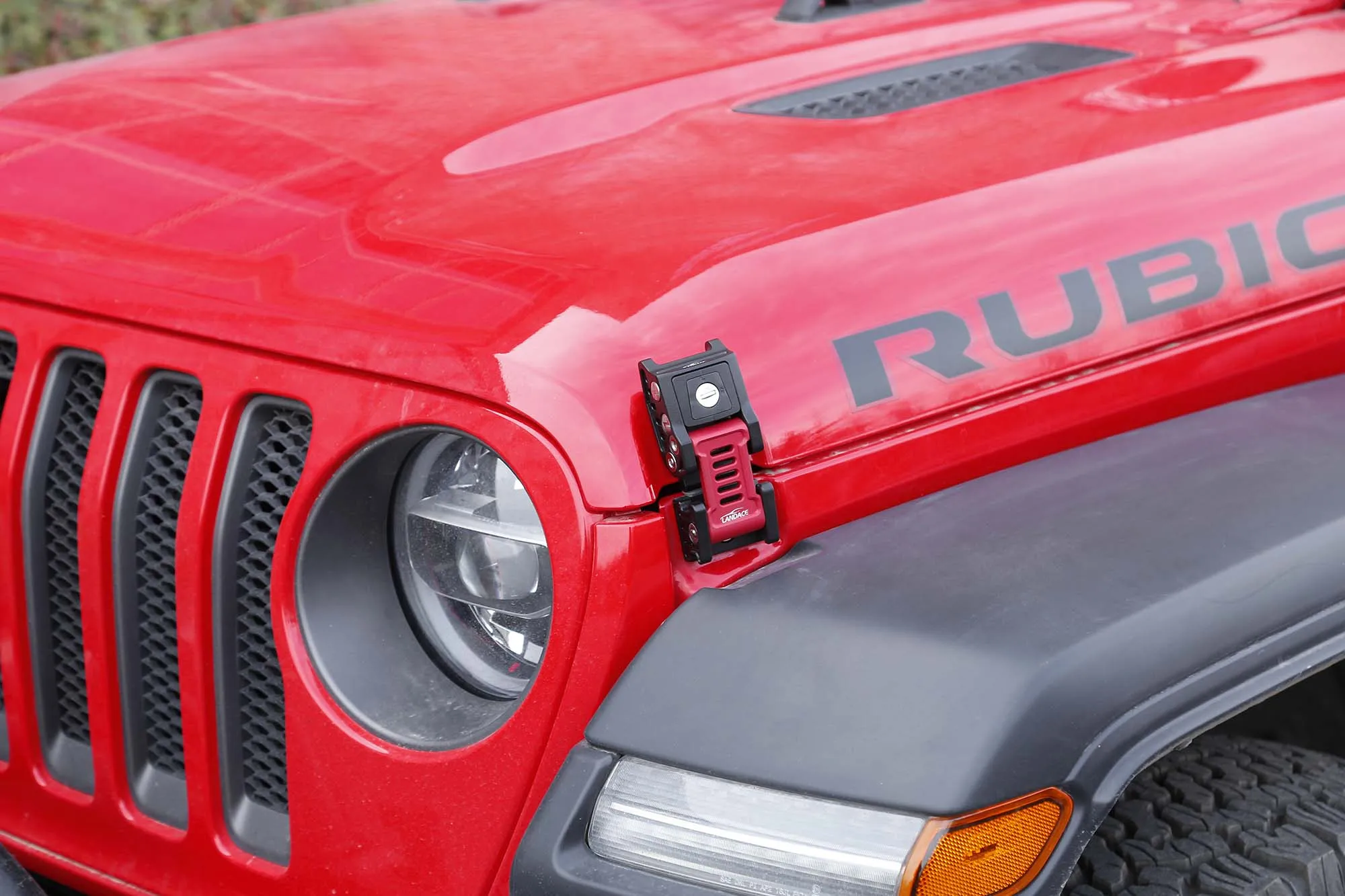 Auto 4*4 Offroad Accessories Hood Latch Kit Hood cover Lock Hood Lock Pins in Aluminum Alloy for Jeep Wrangler Rubicon