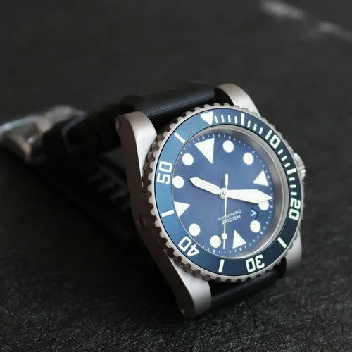 
500 meters waterproof titanium diver watch with japan automatic movt titanium bracelet men watches  (1600110742971)