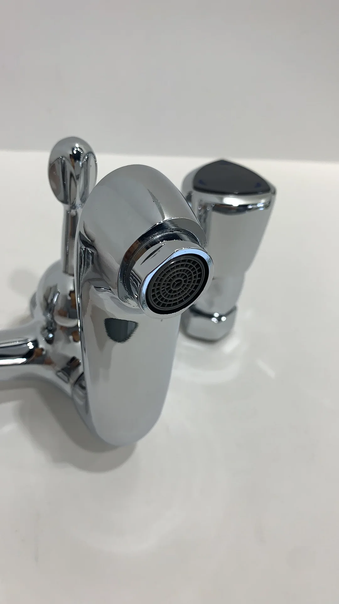 Home Use Wall-Mounted Rain Shower Bathroom Brass Body Bathtub Mixer Modern Shower Faucets Bath Faucet
