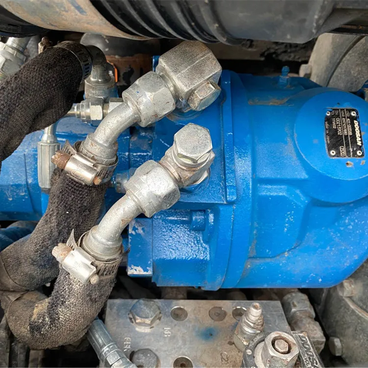 China wholesale second hand 6 ton Doosan DX60W DX60W-9C excavator machine mini digging excavating earth-moving equipment