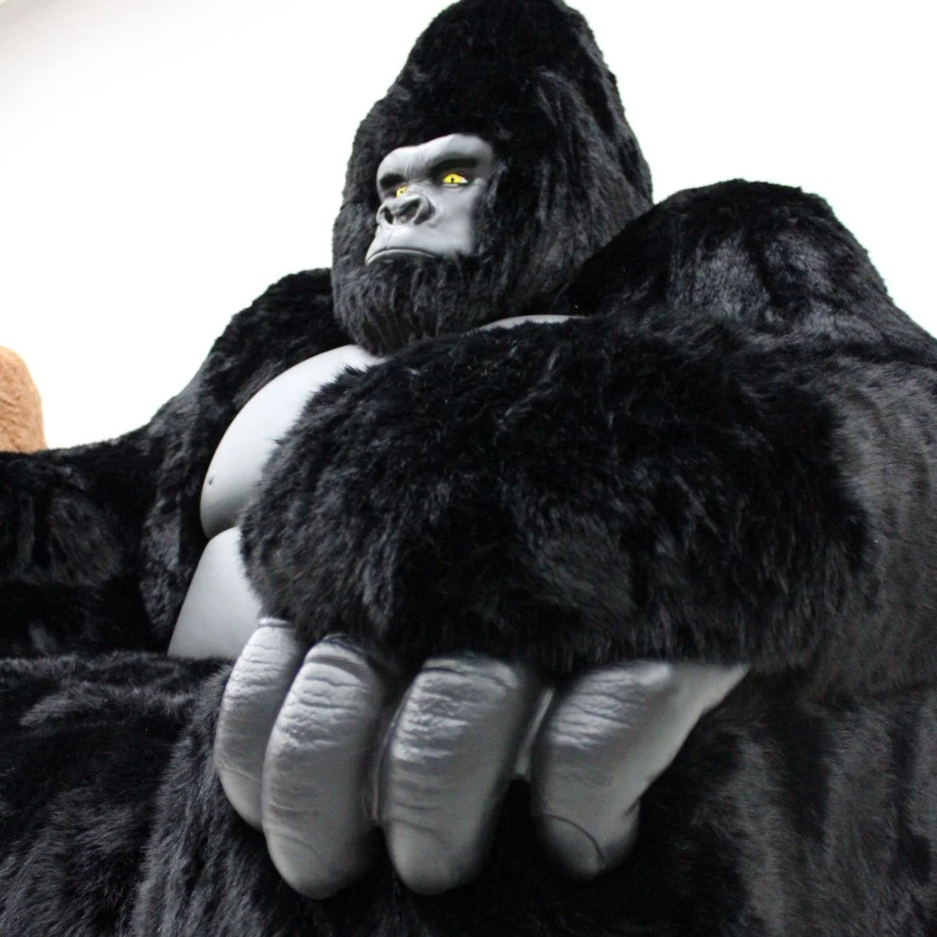 New design large sofa gorilla Internet celebrity gorilla couch High Quality Gorilla Shape Sofa King Kong Couch for Living Room