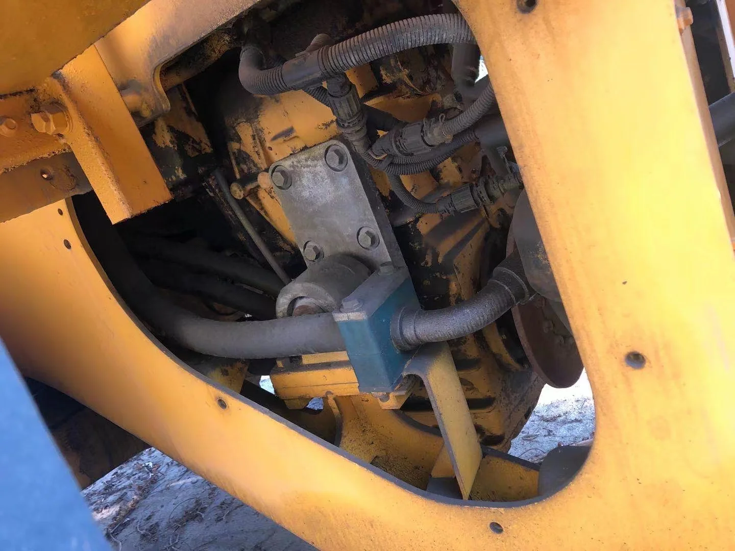 Used CE Certificate Hydraulic 12 Ton 2.3 M3 Bucket Strong Power Volvoo L70E Wheel Loader in Stock for Sale