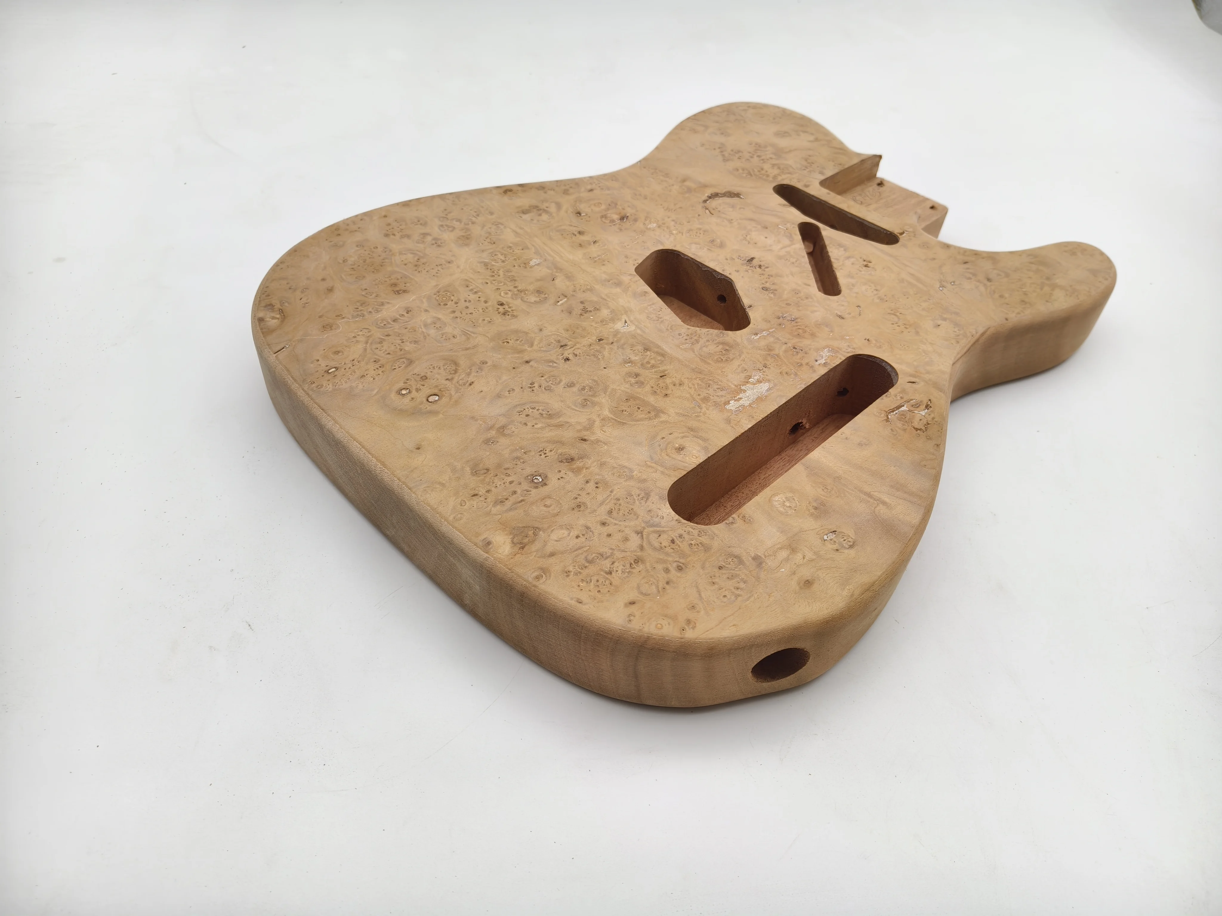 Unfinished Electric Guitar Body with Poplar Burl Veneer for TL Guitar Kits
