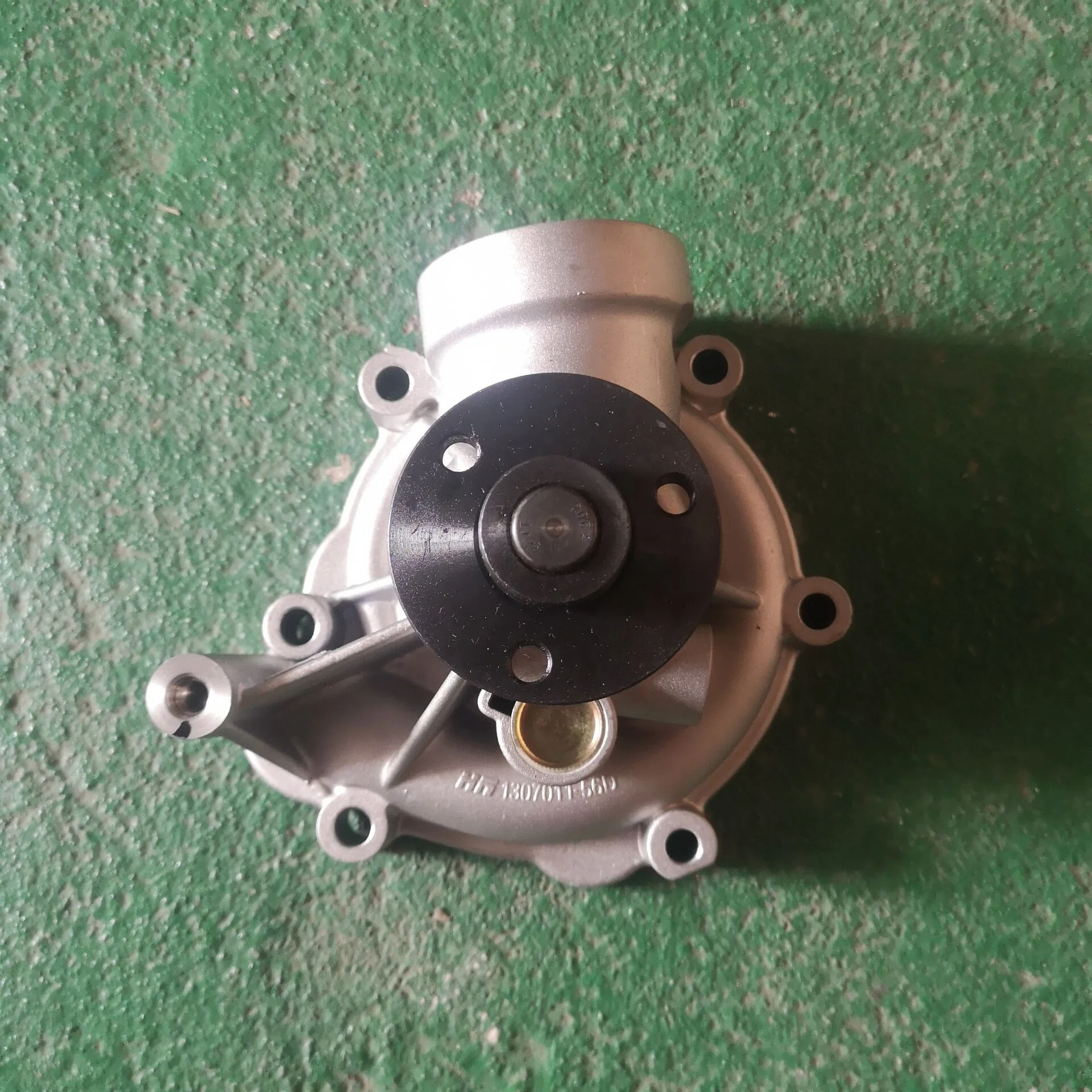 Water pump 04259546 for deutz BFM2012 engine parts 56D