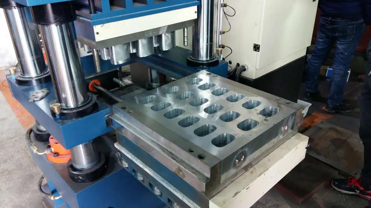 
Brake pad making professional hydraulic press machine 300 ton with movable table 