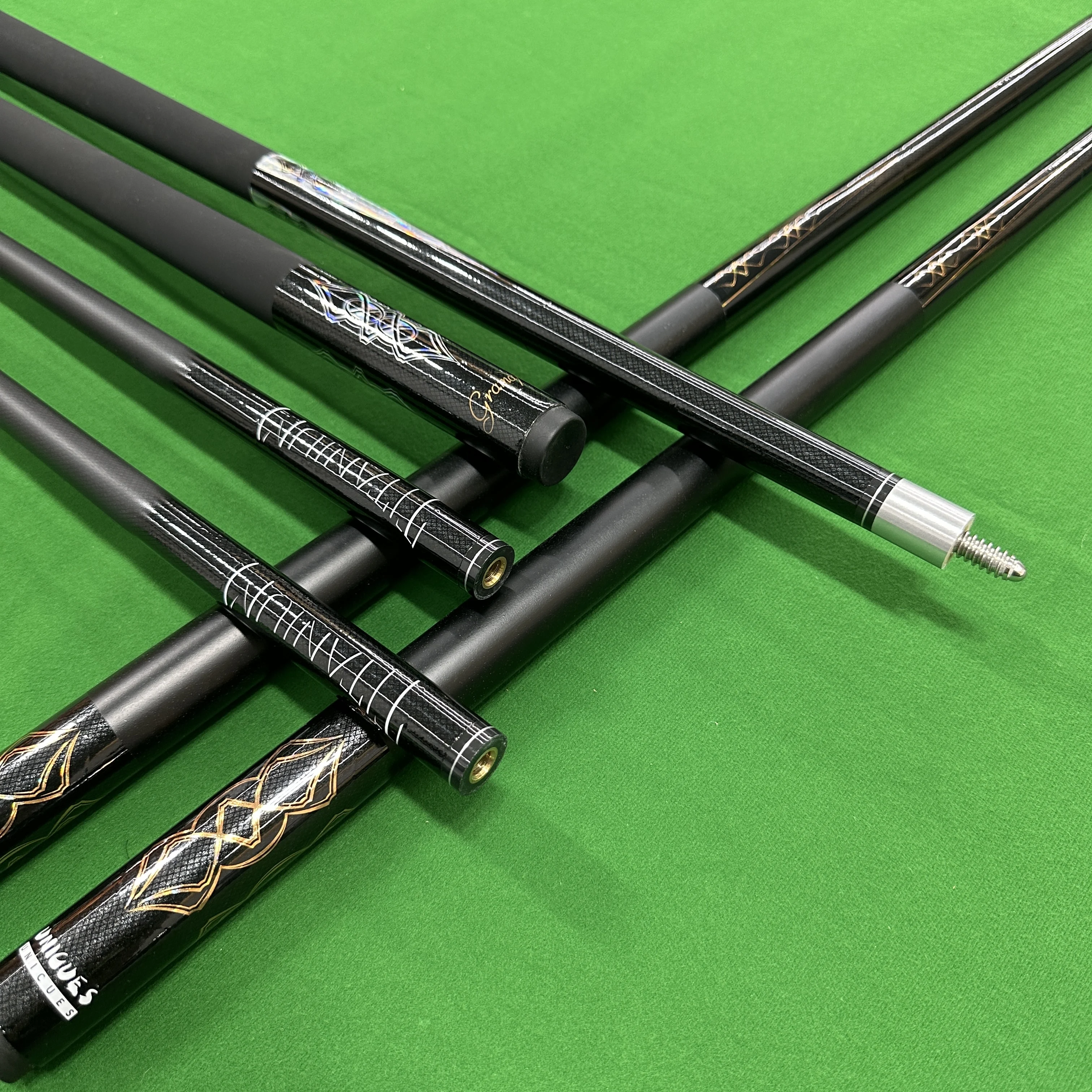 Billiard Cue Carbon Fiber Cue Stick 11.5mm/13mm Single Or 3/4 Type Technology Cue with Glassy Fiber