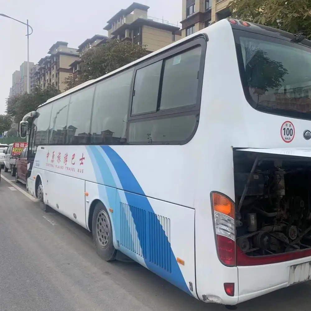 Factory Supplier 35 Seats 147 kw YUTONG Coach  Bus