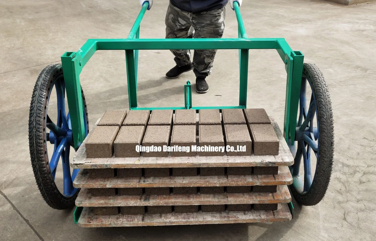 fully automatic qt4-25d cheap tanzania brick making machine for sale in Senegal concrete block making machine in gambia