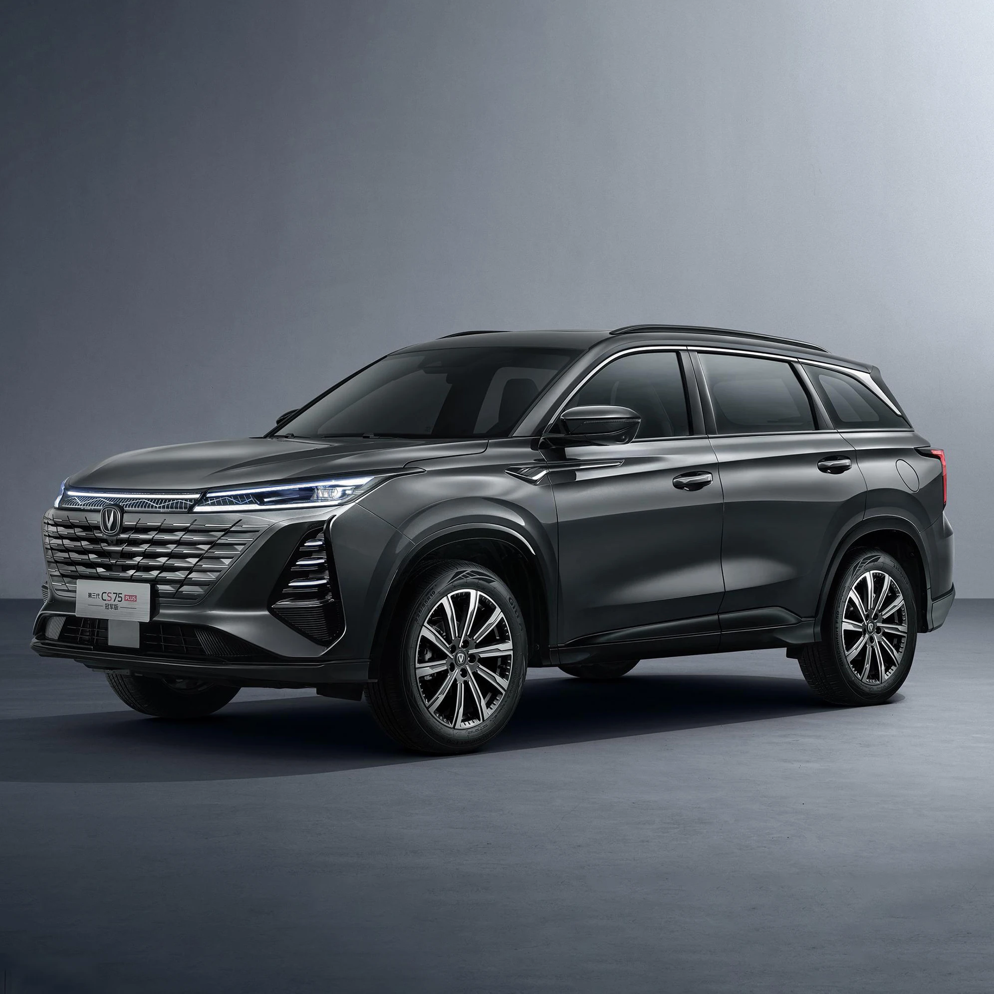 2024 Лидер продаж, китайские автомобили, новые автомобили Changan CS75 Plus, бензиновые автомобили, внедорожник для экспорта, changan auto