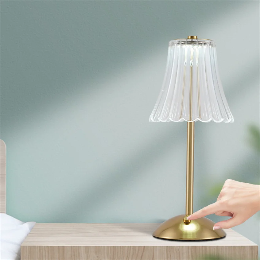 Flower Crystal Cordless Portable Bedroom Lamp Manufacturer