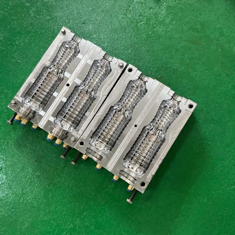 Bottle Blow Mold Plastic PET HDPE Bottle Blow Molding Mold