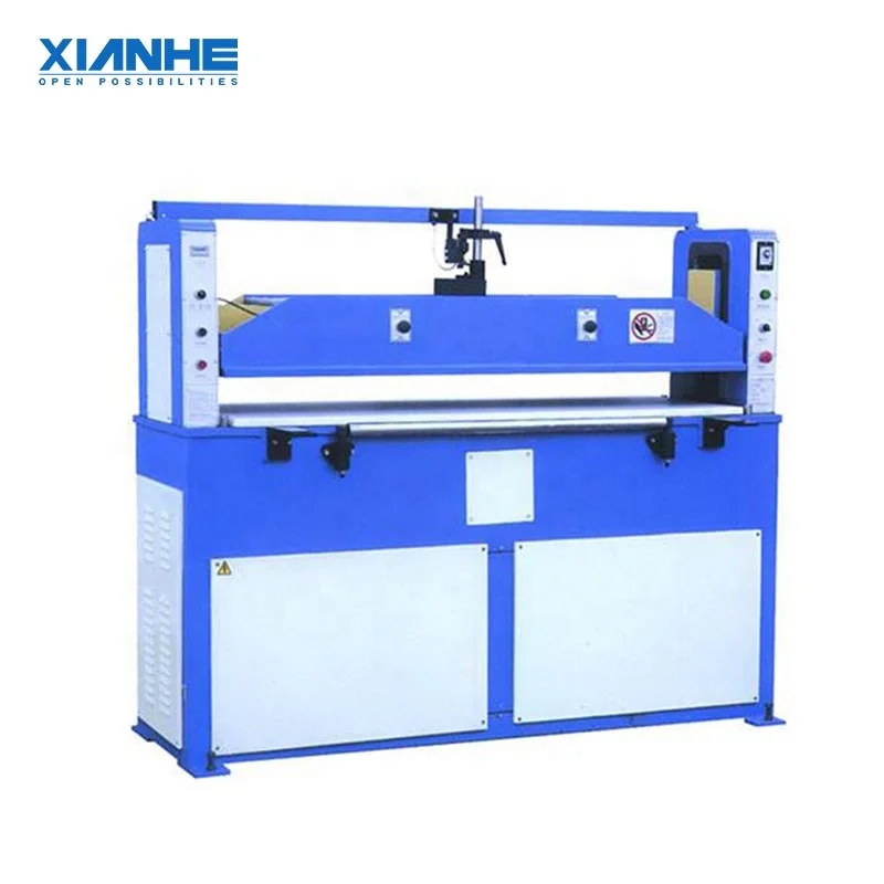 Hydraulic double-column plate die cutting machine for flip flop making