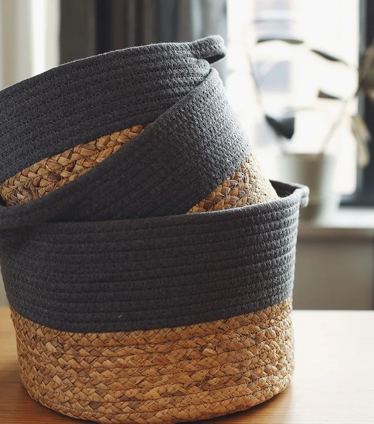 Decorative Hand-woven Cotton Rope with Water Hyacinth Basket Wicker Storage Basket Natural Household Hand Woven Basket Round