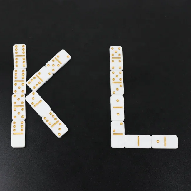 Professinal Small Cheap Dominoes Double Six Domino Game For White Tile With Golden and Yellow Dot