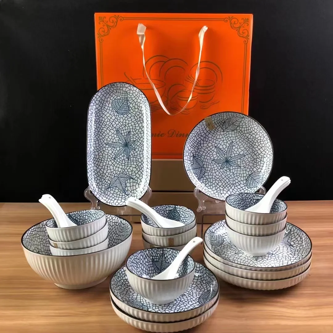 Wholesales 28 pcs Japanese dinnerware set for 10 person ceramic dinner set porcelain dinner set with gift box