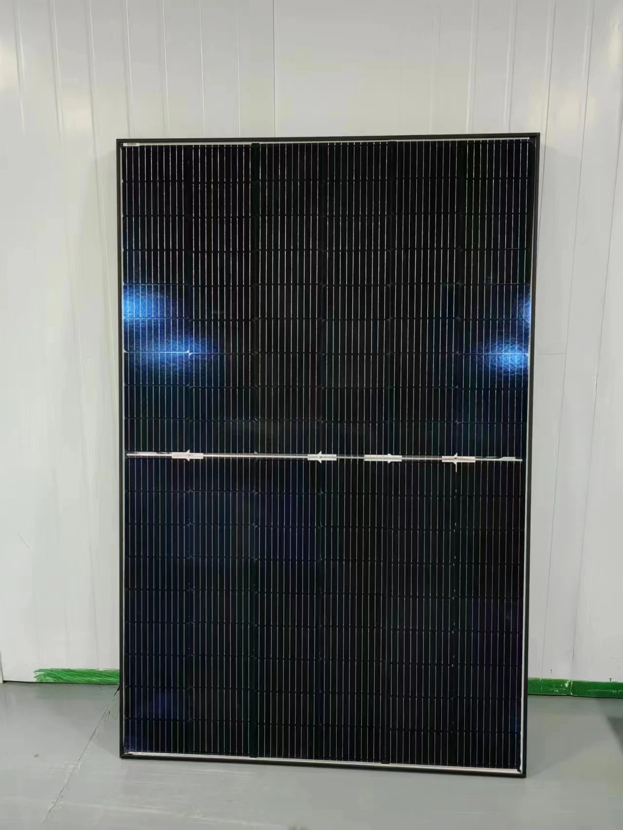 Best 500 Watt Double Glass Double-sided Solar Panel Photovoltaic Panel For Household Synchronization Power Generation System