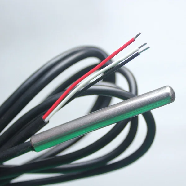 PTC PT 100 temperature sensor