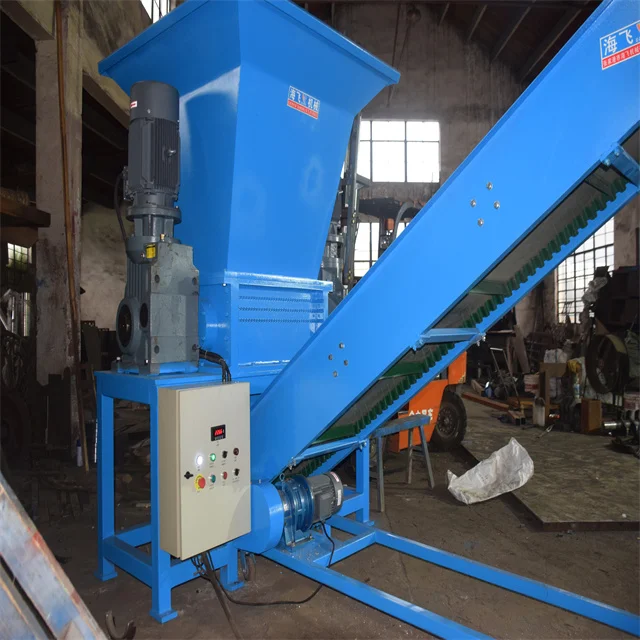 High Efficiency Highly Cost-effective Stable Performance Double Shaft Wood Plastic Shredder Machine