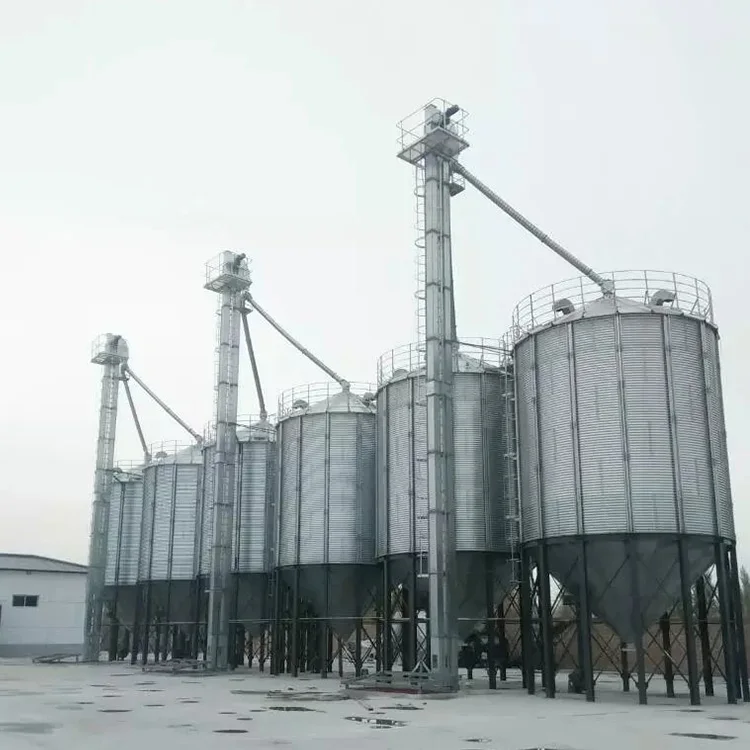 Grain hopper bottom storage silos with belt conveyor/chain conveyor unloading system