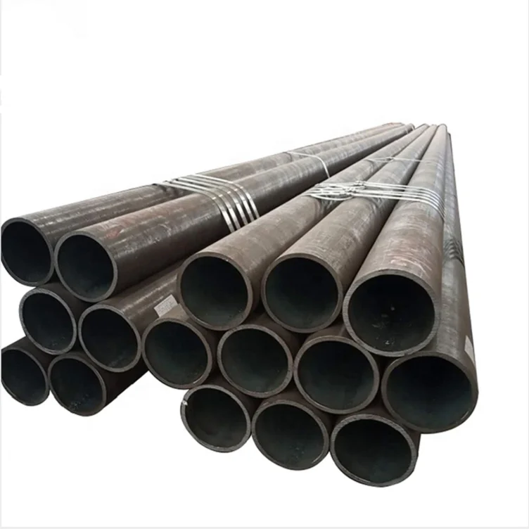 Pipe manufacturers produce carbon steel seamless pipes and 15-inch seamless steel pipes in different specifications